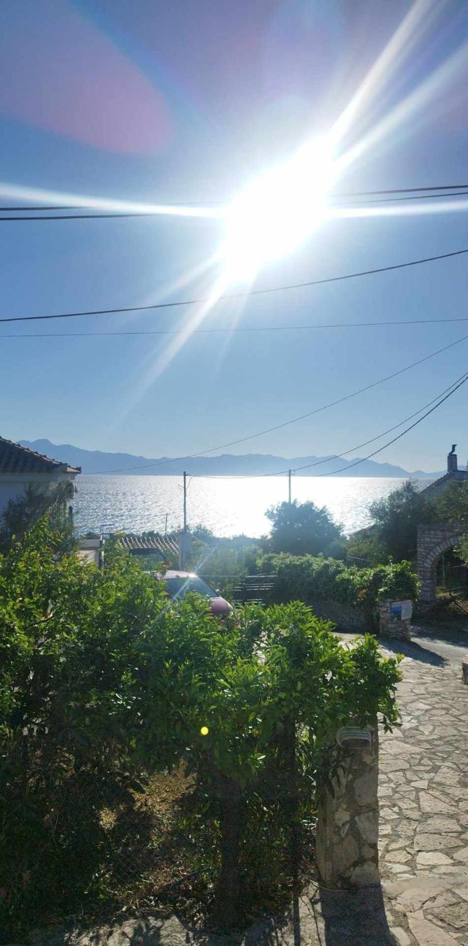 Takis Haikos House Two Minutes Walk To The Beach Peroulia Βουνάρια Εξωτερικό φωτογραφία